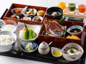 おもてなし重箱膳