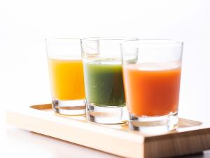 おもてなし重箱膳（目覚めの一杯）