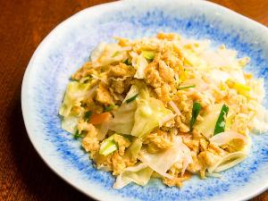  【琉球居酒屋Campur】料理一例　「ふーちゃんぷる」