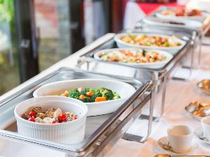 【ブッフェ朝食】シェフ特製のエッグ料理を中心に和食＆洋食＆沖縄が一つになった琉球創作ブッフェ