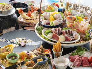 皿鉢料理と土佐風会席イメージ　※9月～11月の内容となります。