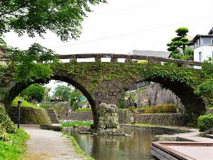 写真提供：熊本県観光連盟　玉名めがね橋