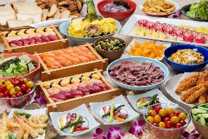 夏季限定　ハーフバイキング