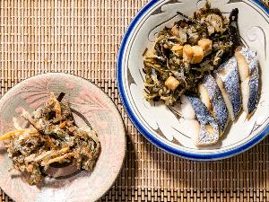 【朝食ビュッフェ（一例）】健康的な沖縄の家庭の味「もずくの天ぷら」「クーブイリチー」「焼き魚」