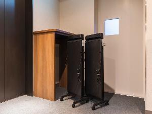 ズボンプレッサー