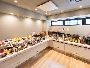 朝食ビュッフェコーナー