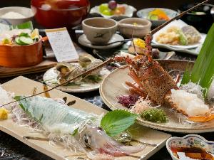 玄界灘の魚介類を用いた会席料理
