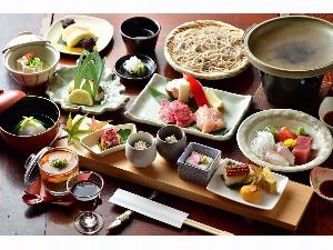 深山のかやぶき会席