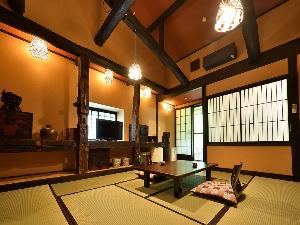 「やすらぎ館」檜の半露天風呂付客室