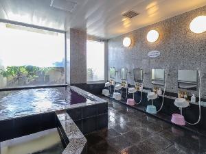 大浴場／女性専用の大浴場。お好きな時間にご利用ください