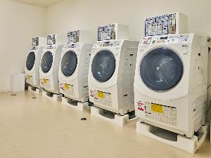 【共用部】コインランドリー