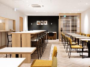 朝食会場（ホテル館内のカフェ 浅五郎 あさごろう）朝食営業時間午前7時から午前10時まで（ラストオーダーは9:30まで）