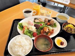 朝食盛り付けイメージ