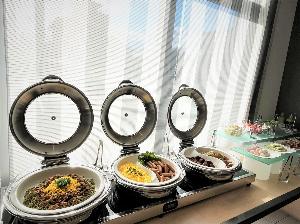 朝食バイキング