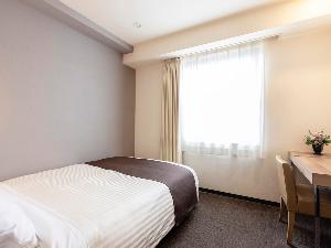 【セミダブル】清潔感のあるお部屋で快適な宿泊をご提供いたします