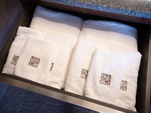 【アメニティ】厚めのふわふわしたやさしい肌触りのタオルをお部屋と大浴場にご用意しております。※イメージ