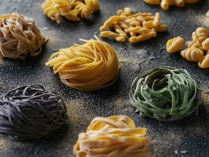 ◆Lunch｜12種類の麺と、5タイプの具材＆ソースで、全60種類のパスタが味わえます