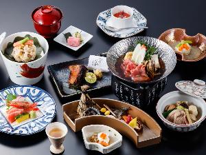 季節の会席料理 一例（季節ごとに内容が変わります）