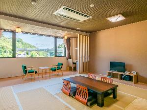 【ゆったり寛ぐ和室】広々とした和室なので、ごゆっくりお寛ぎいただけます。
