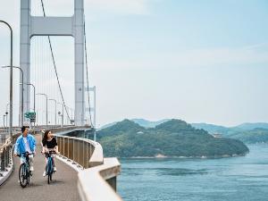 来島海峡大橋は徒歩でも自転車でも通行可能です
