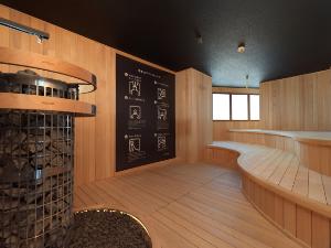 ■8F展望大浴場「天の原」サウナ／オートロウリュで気軽に本格フィンランド式サウナを体験（イメージ）