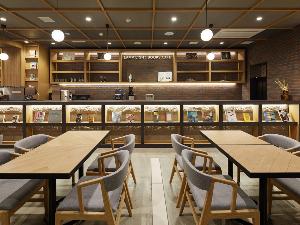 【ランプライトブックスカフェ】 店内