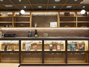 【ランプライトブックスカフェ】 店内