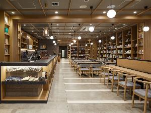 【ランプライトブックスカフェ】 店内
