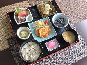 ◆夕食／おまかせ定食（プラン用） ※写真はイメージです。