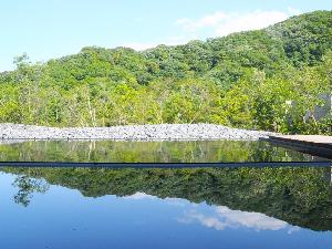 本草湯　露天風呂（ホテル宿泊者は利用可能）