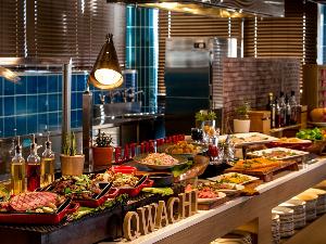 【夕食】 BUFFET ＆ GRILL 「QWACHI」