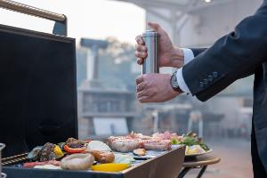 プレミアムBBQをお楽しみください。<BR>写真はイメージです。