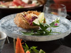■特別会席「蒼風膳」お料理一例／季節を感じる見た目にも美しい一皿をご提供いたします