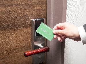 ビズコート棟客室は、カードキー式です