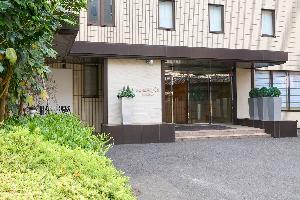 ホテル外観（エントランス）