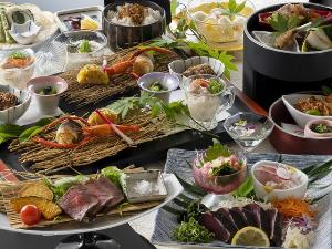 「凪る清夏会席」四万十うなぎや仁淀川産鮎、足摺四万十鱧など旬の地物高級魚三種をご堪能。