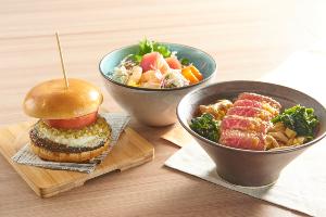 【ENCORE Breakfast】 　朝からしっかり！3種のメインも食べ放題！