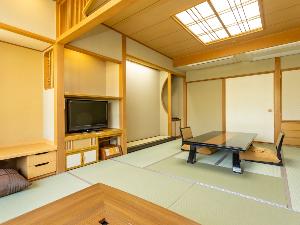 【本館／栞】和室10畳／和のやさしい風合いが漂う、くつろぎ感あふれるお部屋です　※イメージ