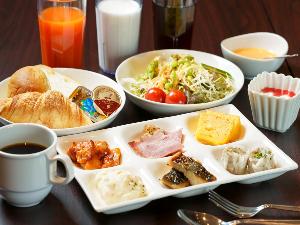 朝食ビュッフェ洋食