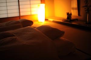 ～お布団イメージ～夕食のお食事中にお布団を敷かせて頂きます。