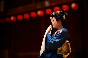 【山中温泉】山中座～芸子さんによる四季の舞を鑑賞できます（土日祝日のみ）～