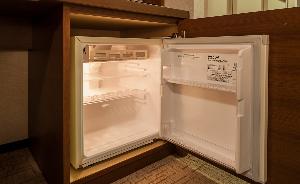 冷蔵庫は空のままでご用意しています＊冷凍庫のご用意はございません