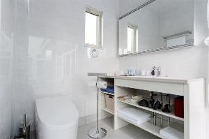 Premiere Suite Villa　トイレ　洗面台