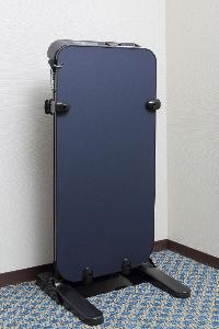 無料貸出ズボンプレッサー（各階にご用意しております※台数限定）