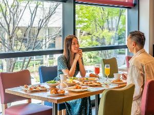 和洋バイキング朝食風景（イメージ）