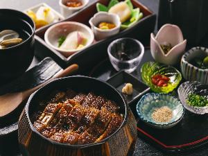 【松前／朝食御膳】身のしまった旨味のある高品質なうなぎを使用した「うなぎひつまぶし御膳」