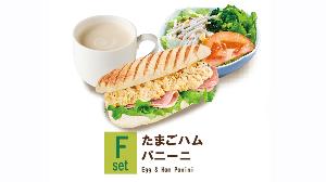 選べるモーニングプレート一例【たまごハムパニーニ】