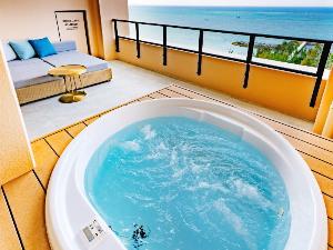 【客室】全室屋外ジェットバス付（冷＆温水 対応）※画像はオーシャンテラスデラックスとなります。