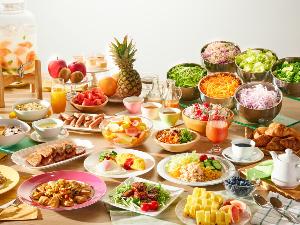 ×【Cheerful Morning】カラダの内側から元気になれる朝食ビュッフェで栄養をチャージ。