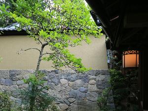 【貴賓室「桜御殿」】 「忍者除け」のついた土壁
